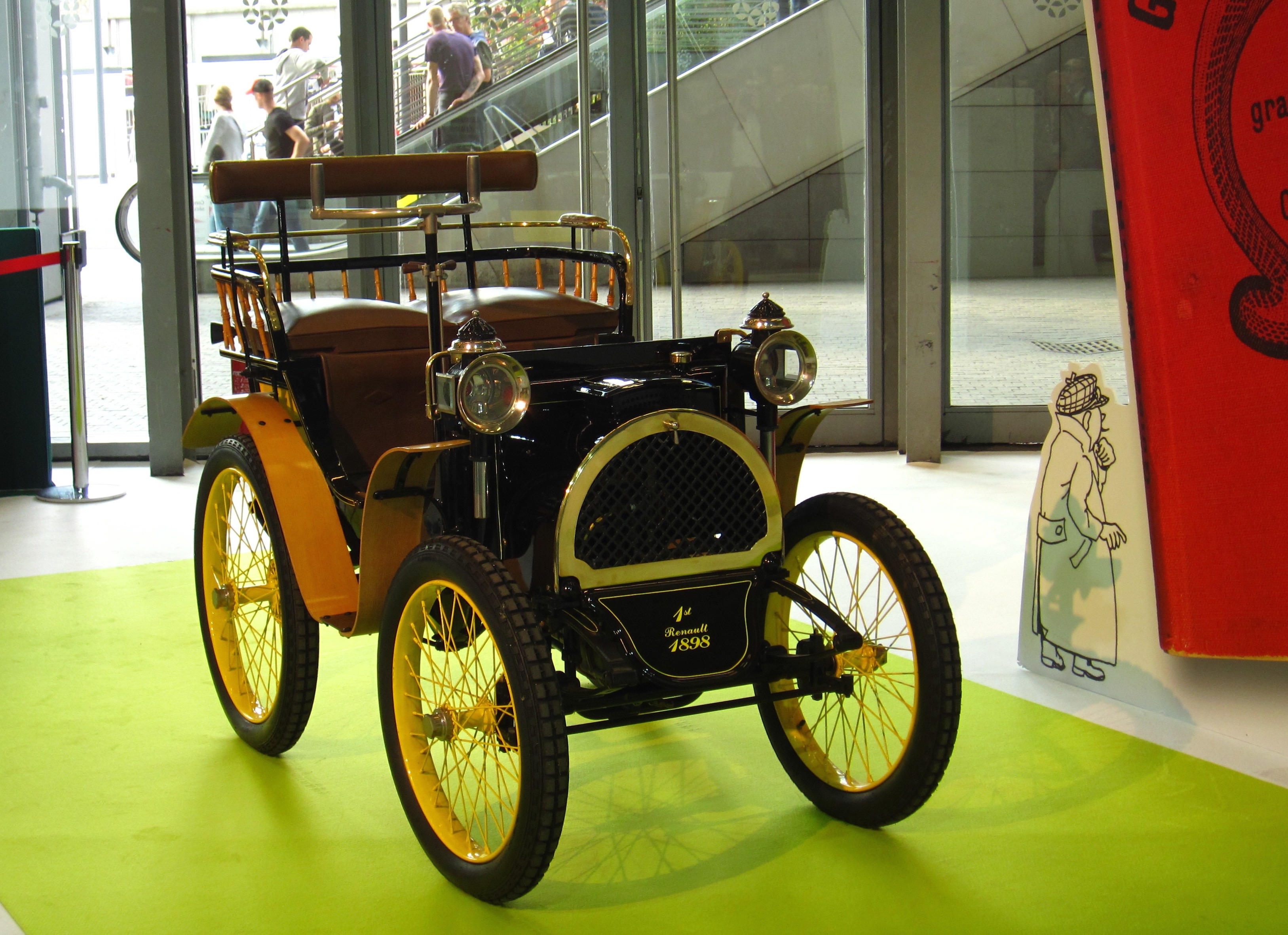 1898_Renault_Type_A_By-Rutger-van-der-Maar-from-Leiden-The-Netherlands