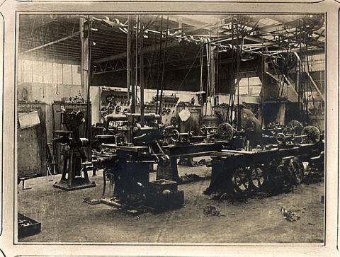 Metalworking machinery in the Audibert Lavirotte works